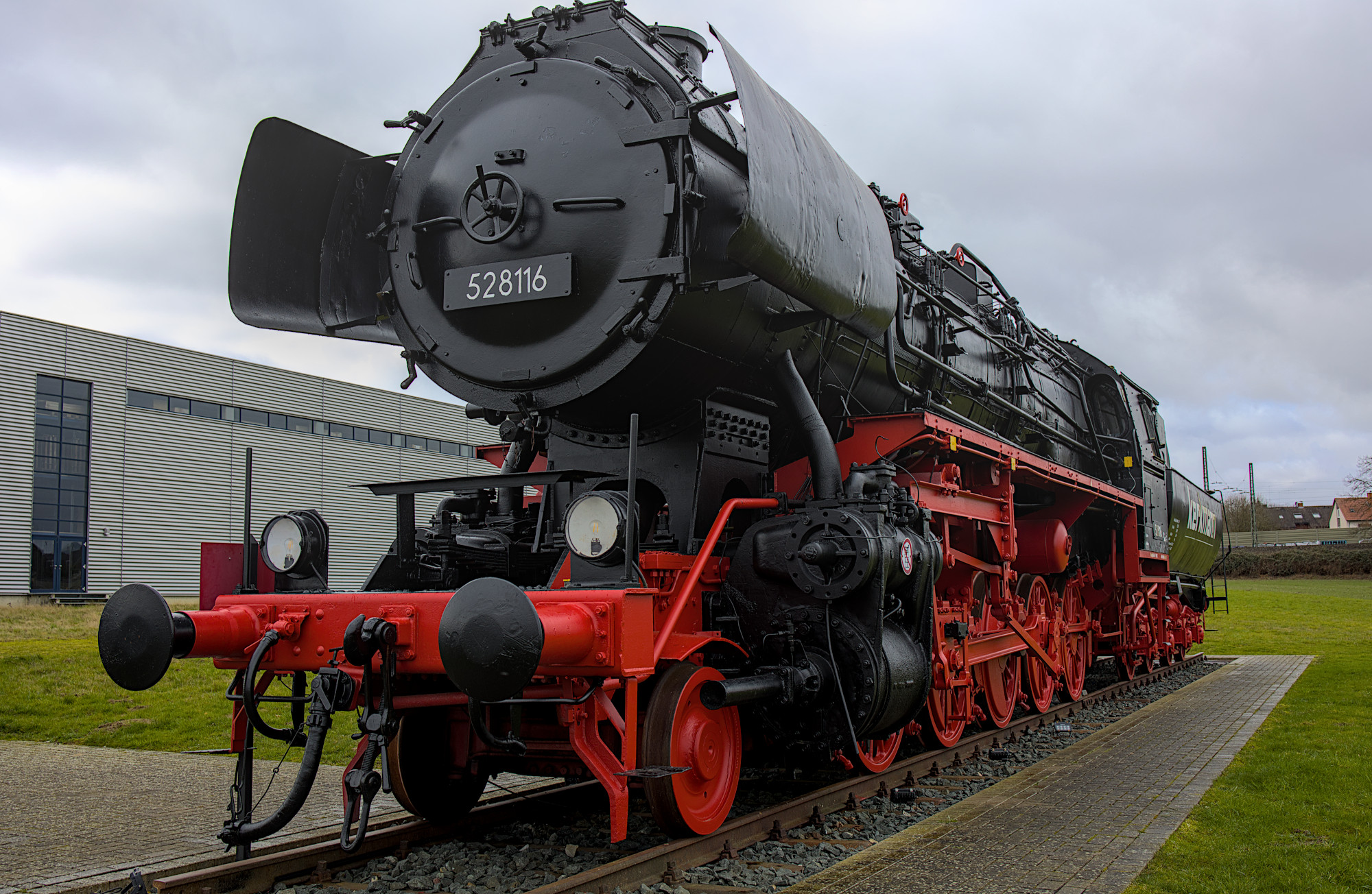 Dampflokomotive 528116